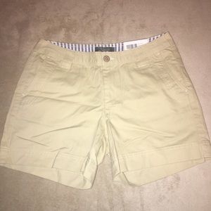 NEW Natural Reflections khaki shorts